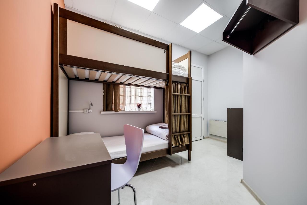 Ostriv Hostel Lviv Kültér fotó