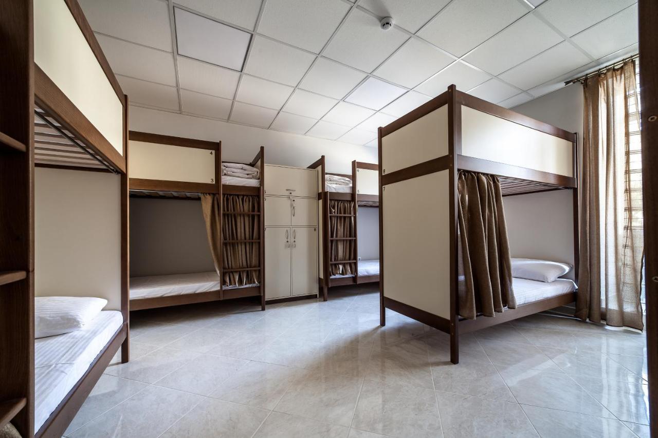 Ostriv Hostel Lviv Kültér fotó