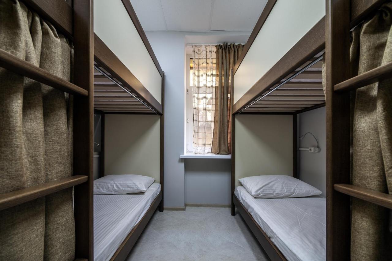 Ostriv Hostel Lviv Kültér fotó