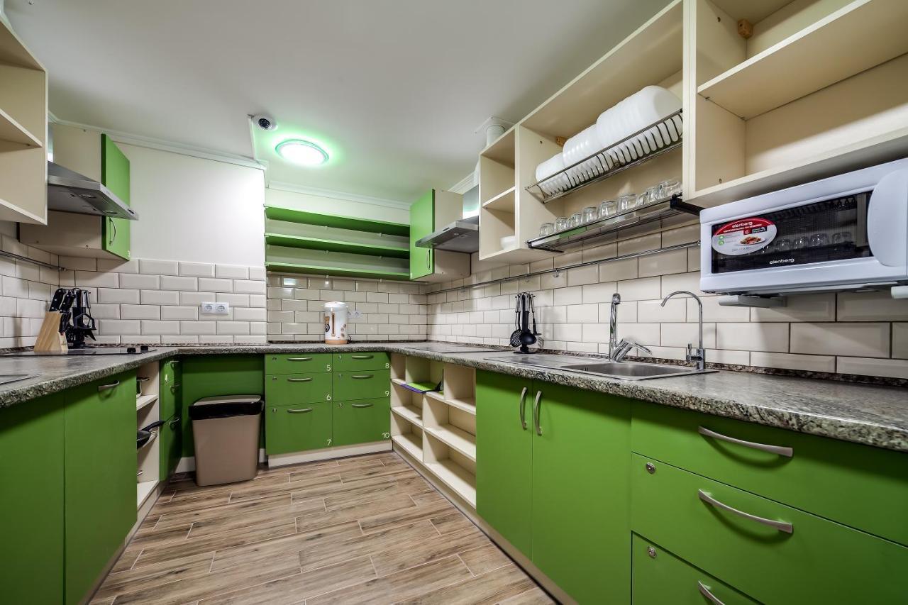 Ostriv Hostel Lviv Kültér fotó