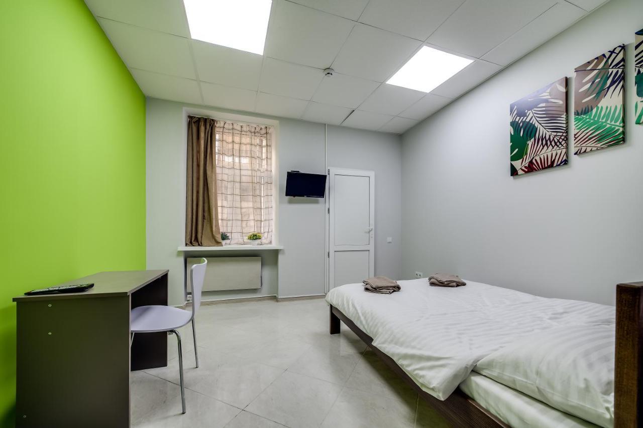 Ostriv Hostel Lviv Kültér fotó